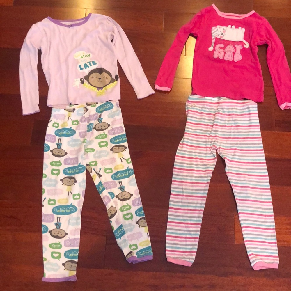 Girls 5T Carter’s pajamas set of 2 pants + shirts